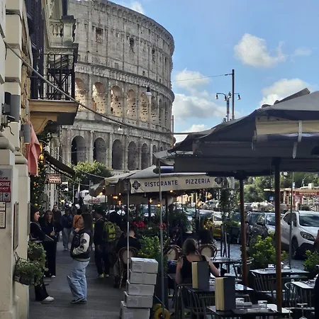 Colosseum Luxury 41 *