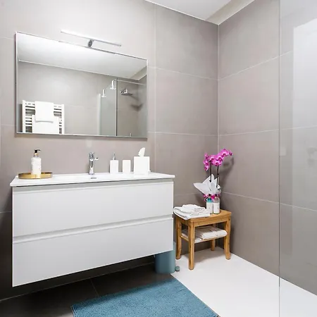 Colosseum Luxury 41