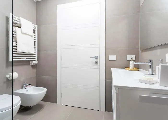 Colosseum Luxury 41 아파트 로마