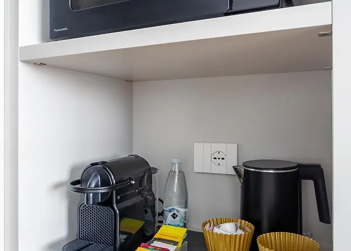 Colosseum Luxury 41 *