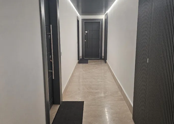 아파트 Colosseum Luxury 41 *